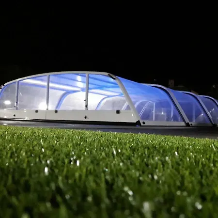 Paraiso. Heated Pool וילפלור